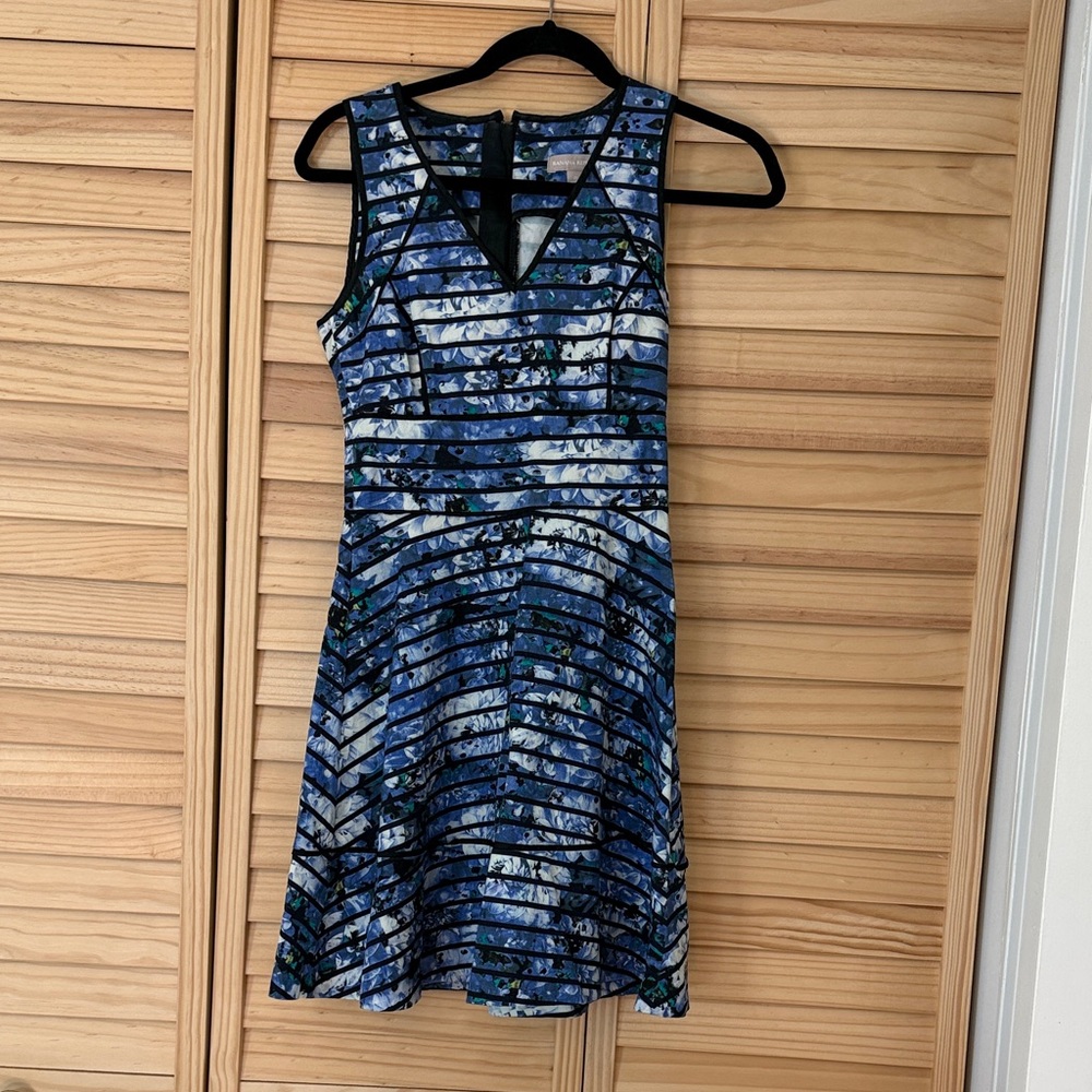 Banana Republic Blue Patterned Sleeveless A-Line Dress